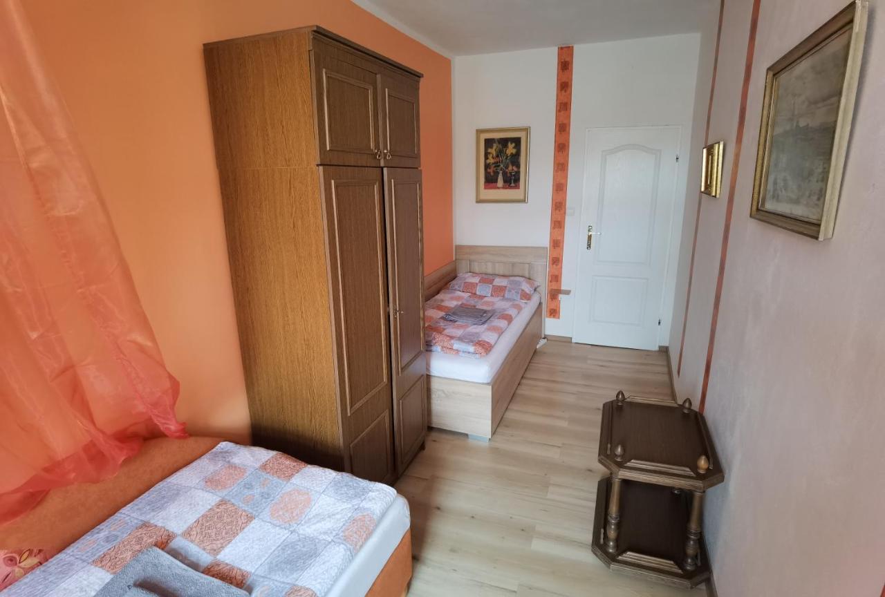 U Cerneho Orla Apartamento Vidnava Exterior foto